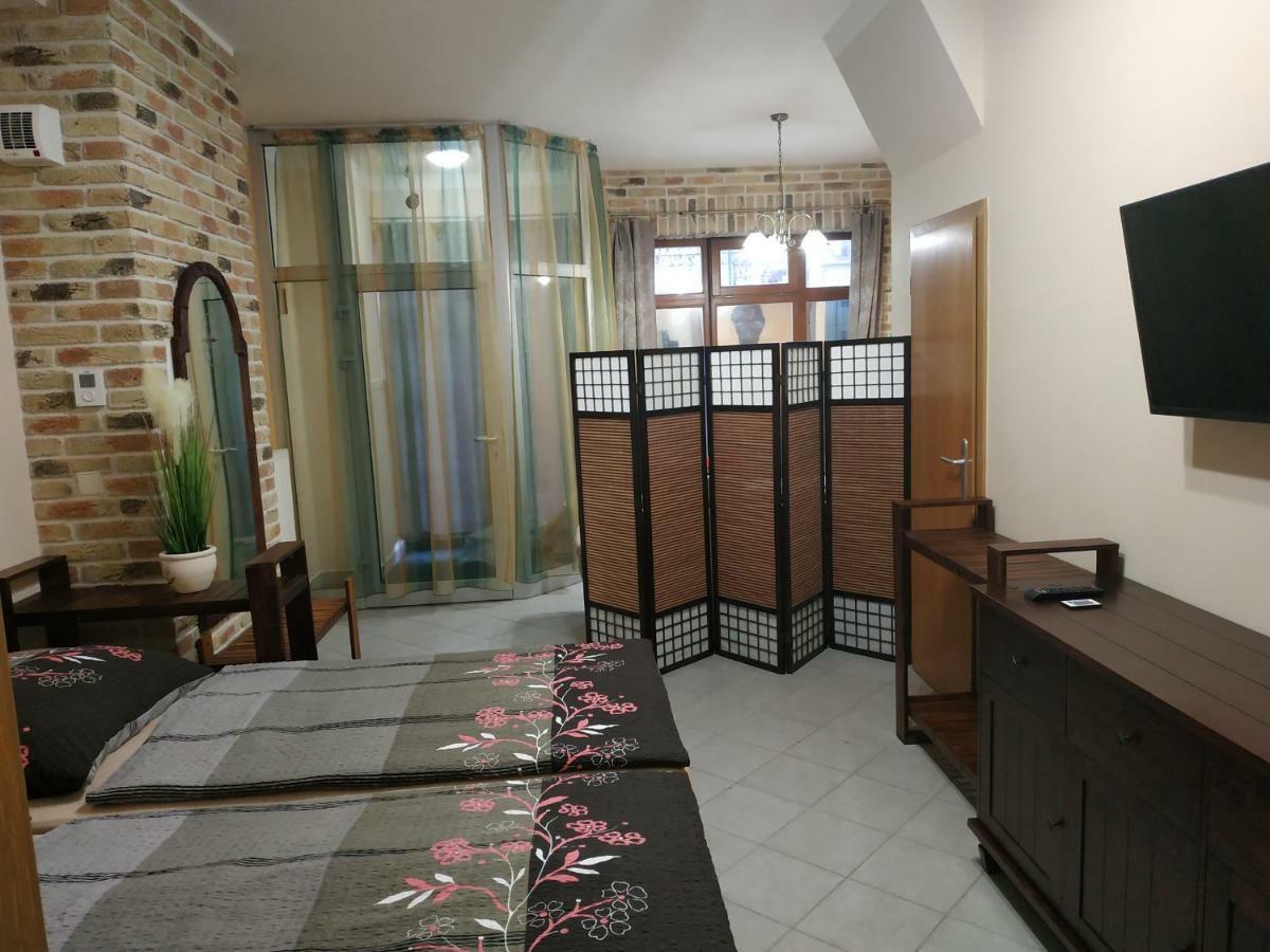 Apartman Holandska 120 Beroun Beroun  Exterior foto